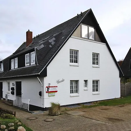 In Auf Sylt Апартаменты *
